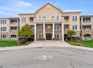 511 Cleveland Ln #511, Rockaway, NJ 07866