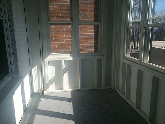 5th image of 1455 W Foster Ave #2