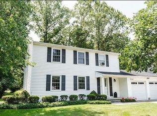 22243 Jonathan Dr, Strongsville, OH 44149