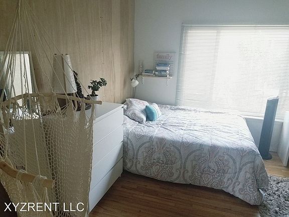 4th image of 1132 Pico Blvd APT F