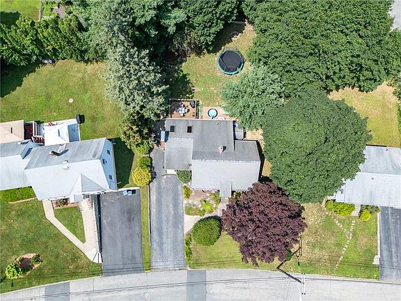 2nd image of 59 Westfield Dr