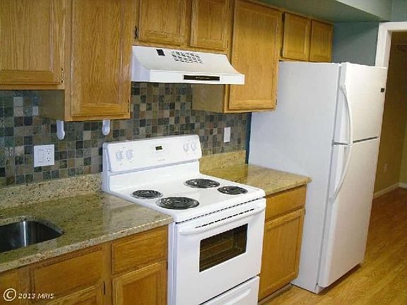 4th image of 19971 Dunstable Cir #263