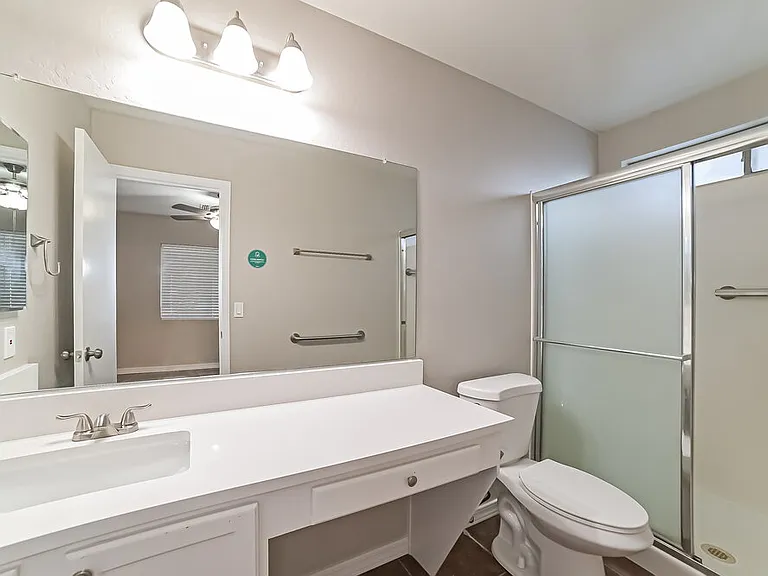 12418 W Dreyfus Dr — Photo 10