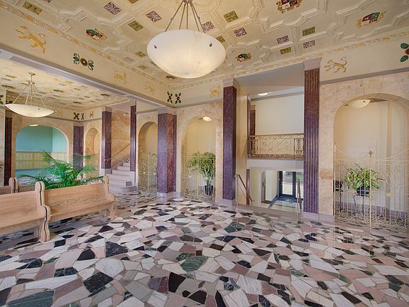 The Metropolitan Apartments Historic Lobby