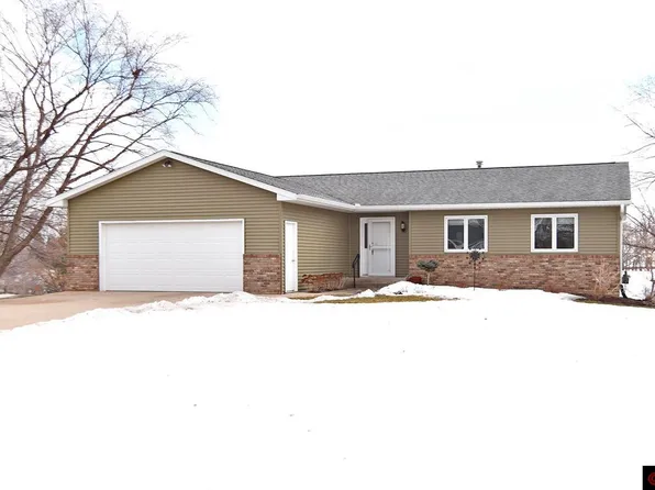 34764 Knollcrest, Waseca, MN 56093