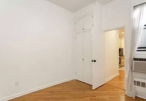 3rd image of 66 W 84th St APT 5F