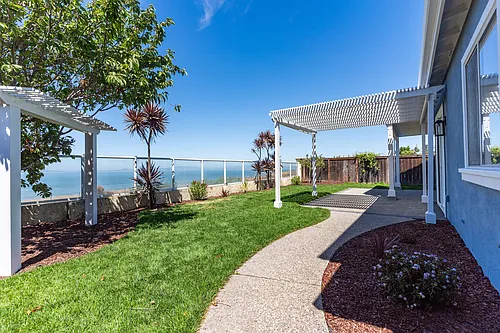 1105 Rock Harbor Point Photo 1
