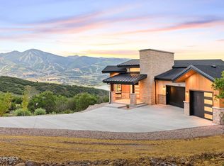 1120 E Lasso Trl, Hideout, UT 84036