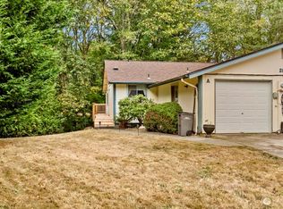 2830 Aegean Ct NE #A, Bremerton, WA 98311