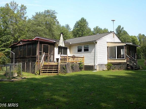 2nd image of 6162 Powers Ln