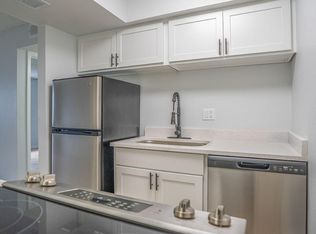 Captiva Club Apartments, Tampa, FL 33615