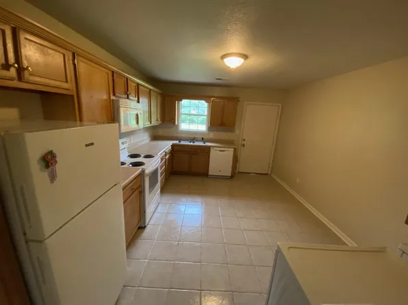 521 Paschal Ave, Trumann, AR 72472