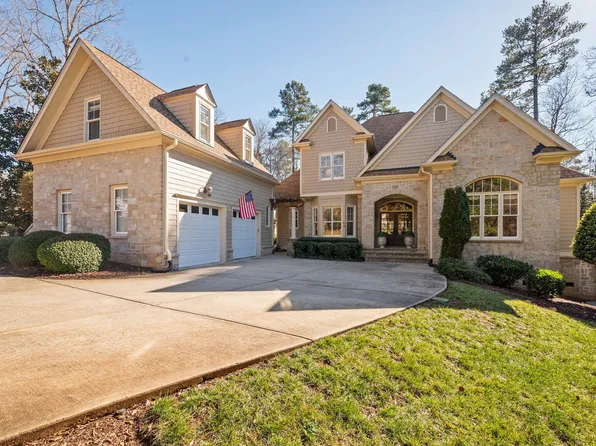 43 New Rhododendron, Chapel Hill, NC 27517