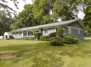 512 E Hamilton Ln, Battle Creek, MI 49015
