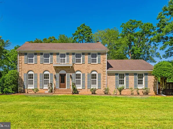 6989 Fredericksburg Rd, Barboursville, VA 22923