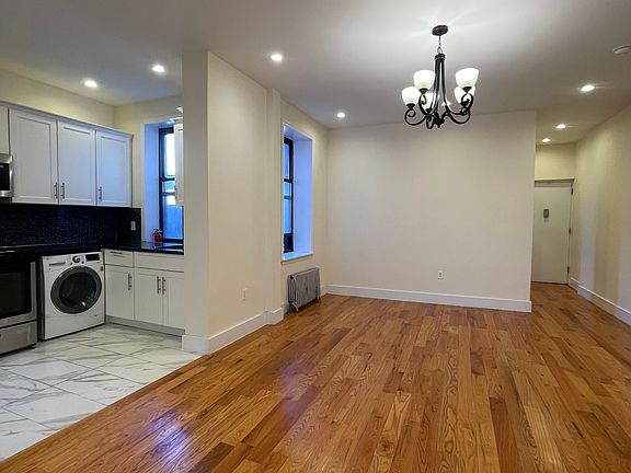 2nd image of 1131 President St APT 2B
