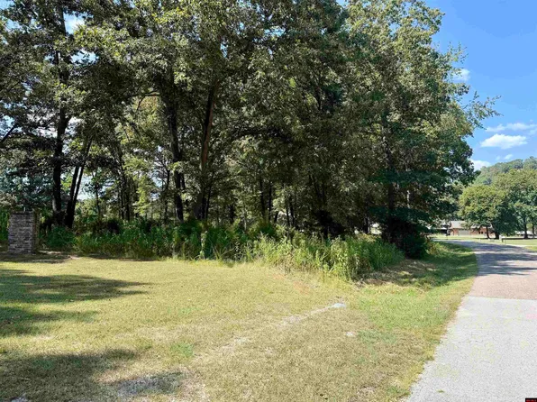 31 River Bend Dr, Flippin, AR 72634