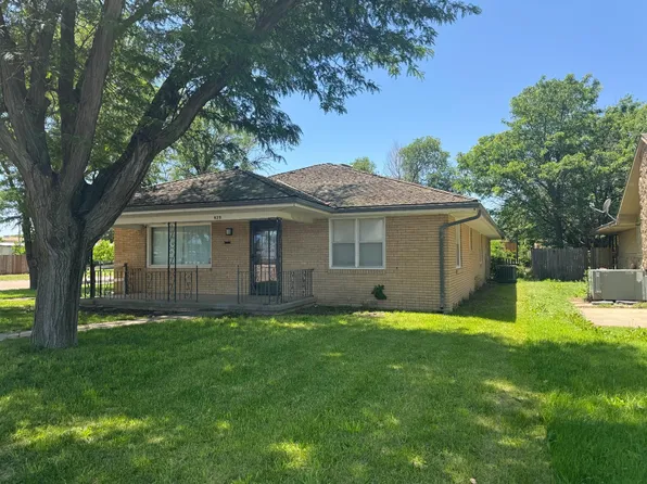 929 S Main St, Hugoton, KS 67951