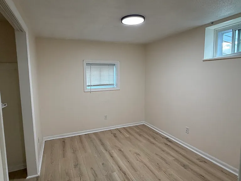 723 Pine St #1 — Photo 12