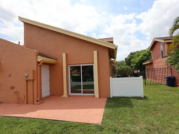 2239 NW 55th Ter, Fort Lauderdale, FL 33313