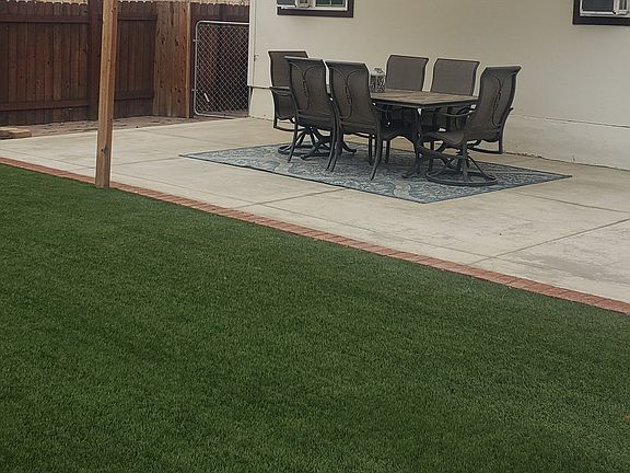 5,000 Sq ft Backyard with plenty or space to hang out and relax, BBQ, Heater, Pergola