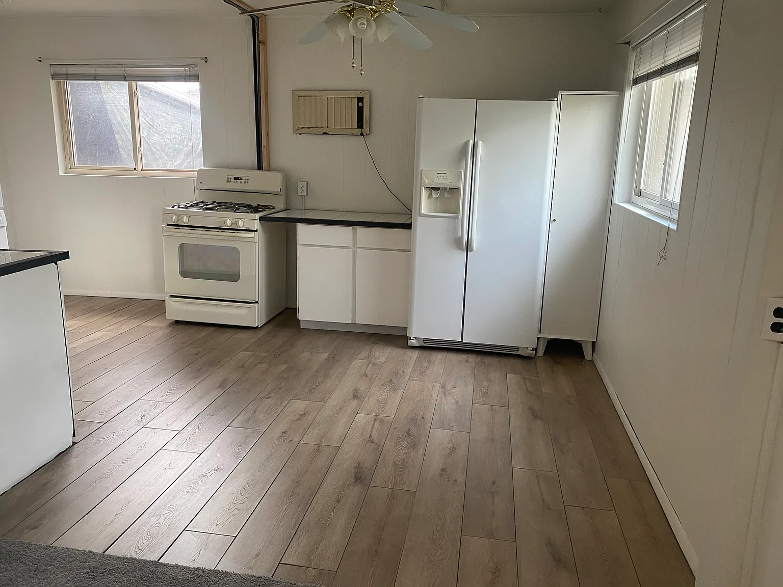 3 bed, 1890 sqft, $2,050 — Photo 3