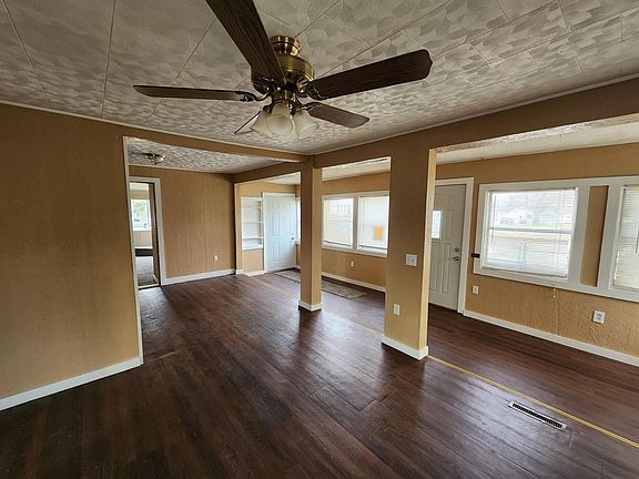 5th image of 209 Hudson Dr