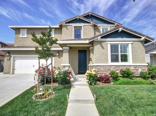 8272 Wymark Dr, Elk Grove, CA 95757