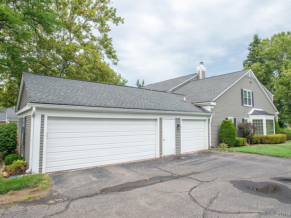 2689 Williamsburg Cir, photo 21
