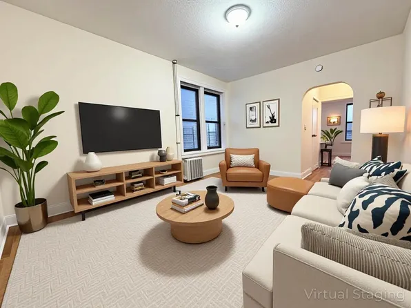 20 Laurel Hill Terrace image 1 of 6