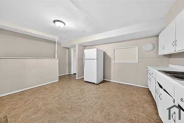 10409 Renfrew Dr — Photo 18