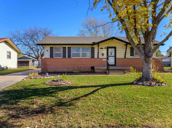 3028 S Bennett Ave, Wichita, KS 67217