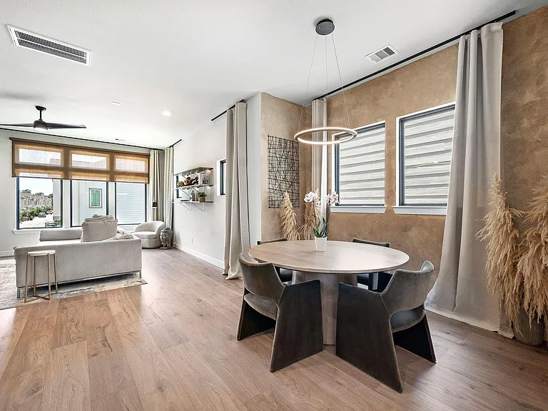 4508 Trevor Park Ln — Photo 12