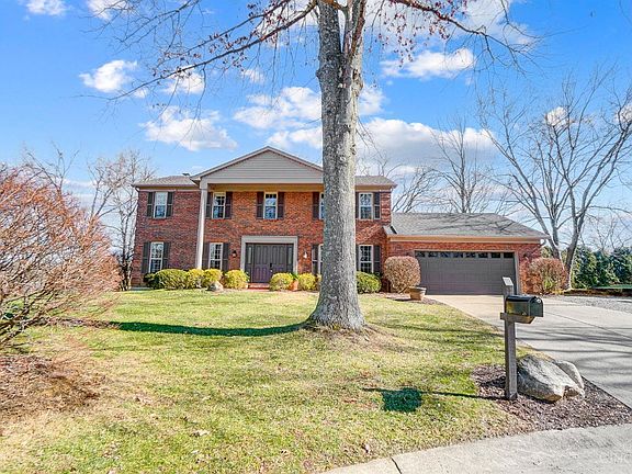 2nd image of 7396 Sleepy Hollow Dr