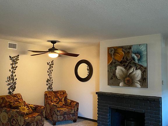 2nd image of 2061 W Redlands Blvd APT 2D