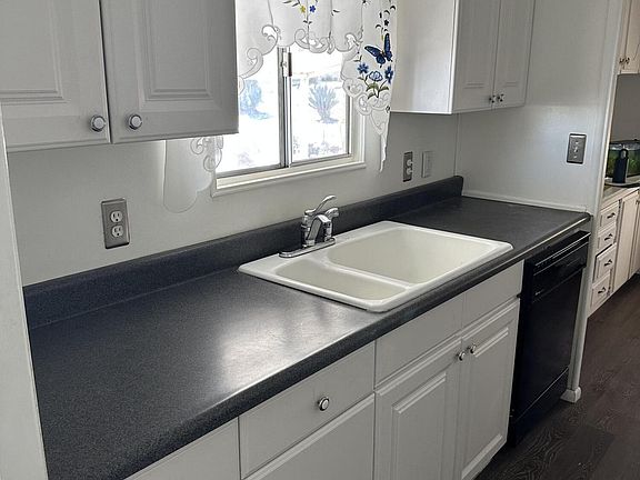 2nd image of 317 W Weisshorn St