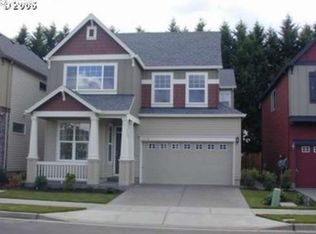 1178 SE Roundelay St, Hillsboro, OR 97123