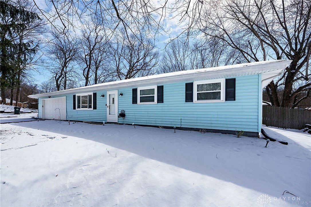 5879 Manchester Rd, Franklin, OH 45005 | Zillow