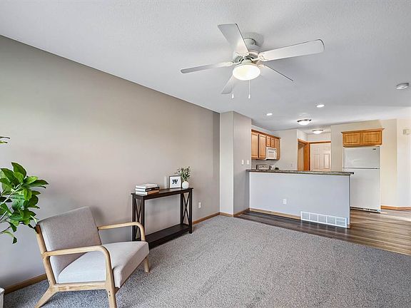 4th image of 3740 37th Ave SW Unit A