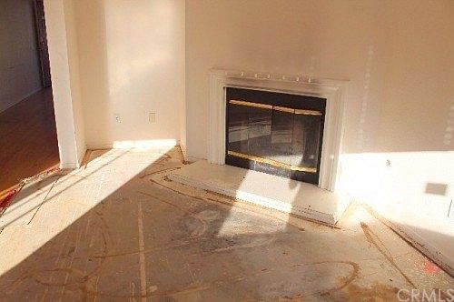 4th image of 26822 Wilkes Dr