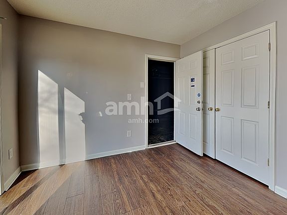 5th image of 1333 Harland St