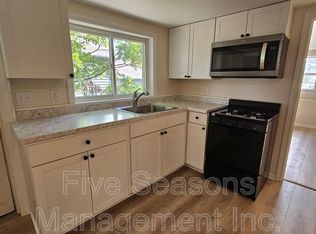 465-467 Colchester Ave #5, Burlington, VT 05401