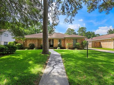 219 Enchanted Trail Dr, Spring, TX, 77388