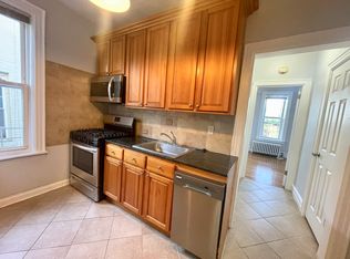 4-33 27th Ave #3L, Astoria, NY 11102