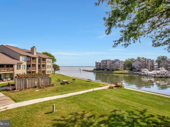 7010 Channel Village Ct APT 102, Annapolis, MD 21403