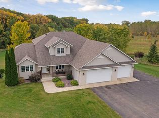 2375 W 260th St, New Prague, MN 56071