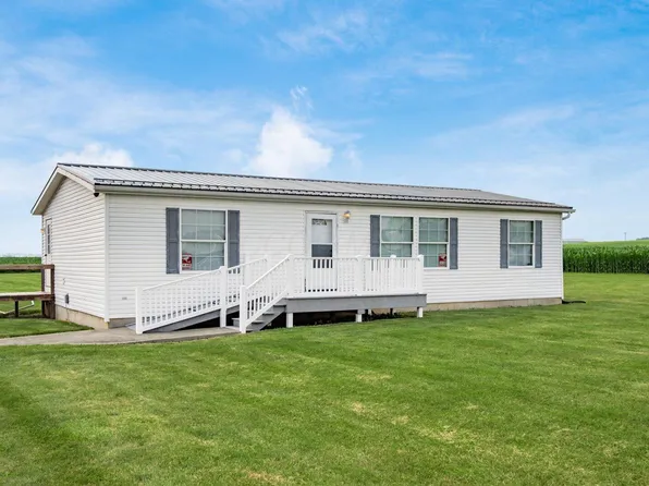 9015 Township Road 36 NW, Somerset, OH 43783