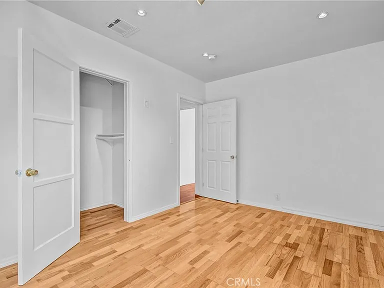 3663 Delta Ave — Photo 15