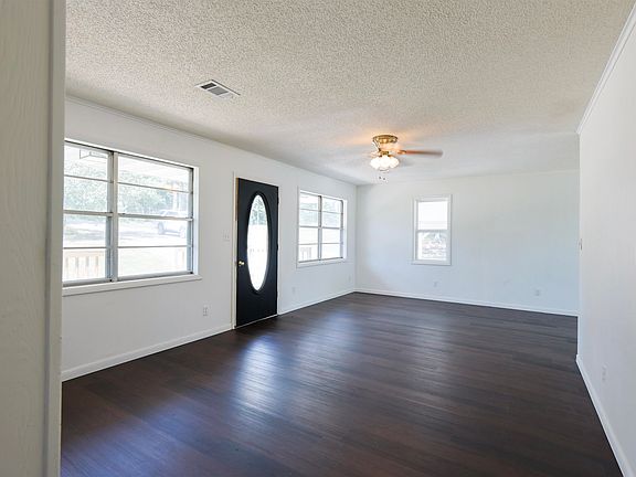 3rd image of 700 Wideman Rd