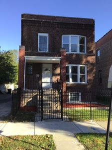 214 E 68th St, Chicago, IL, 60637